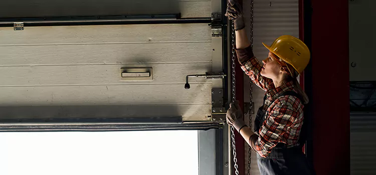 Addressing Common Garage Door Stoppage Issues in Salt Lake City, UT